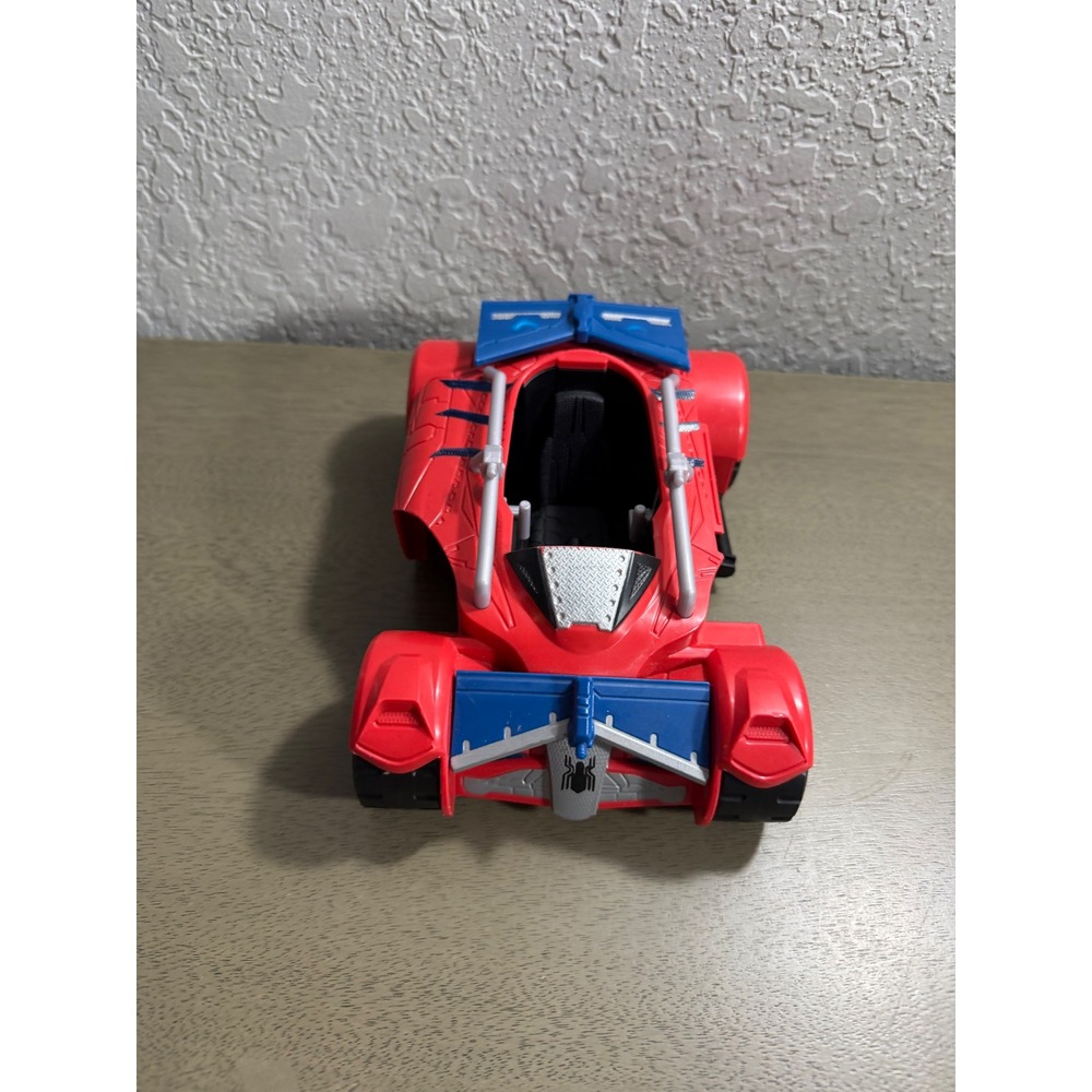 2017 Spider-Man Homecoming Spider Racer Car Vehicle Marvel Hasbro SA #B9703